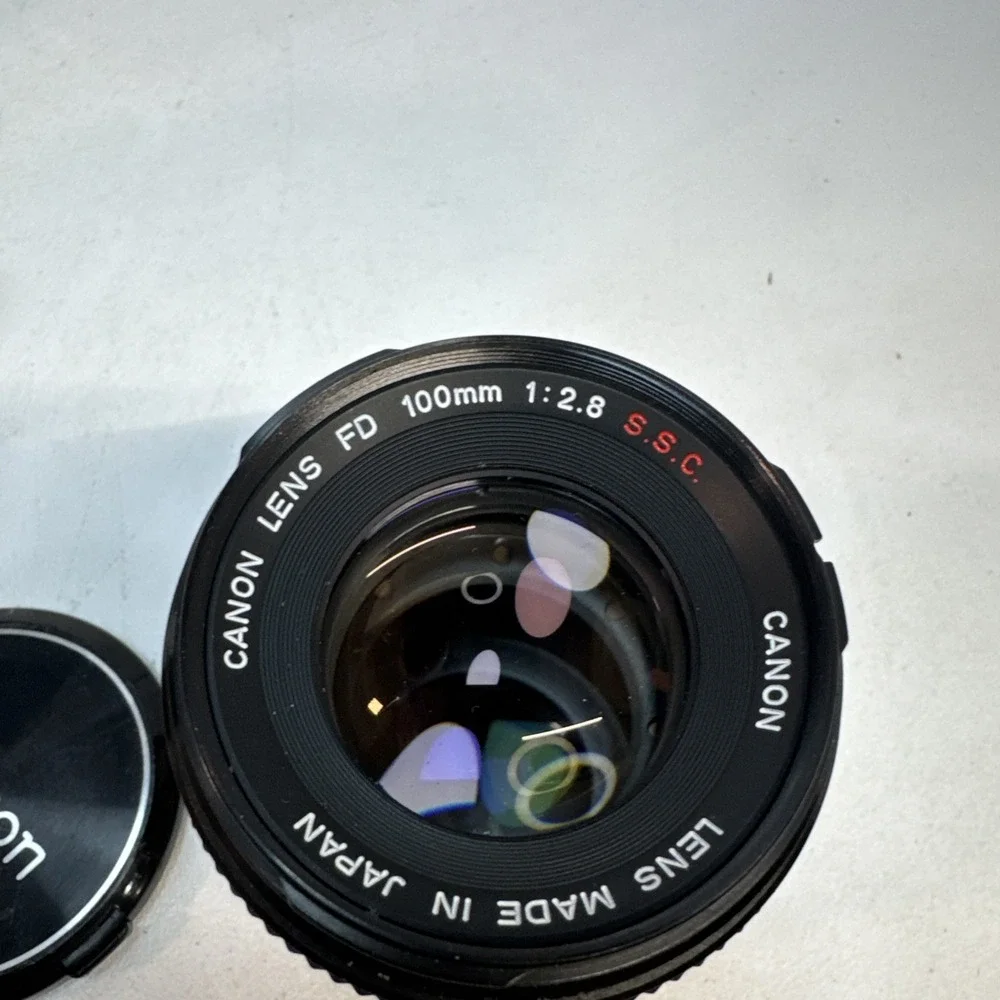 Canon FD 100mm 2.8 S.S.C. Lens With Case